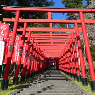 王地山平左衛門稲荷神社（まけきらい稲荷）